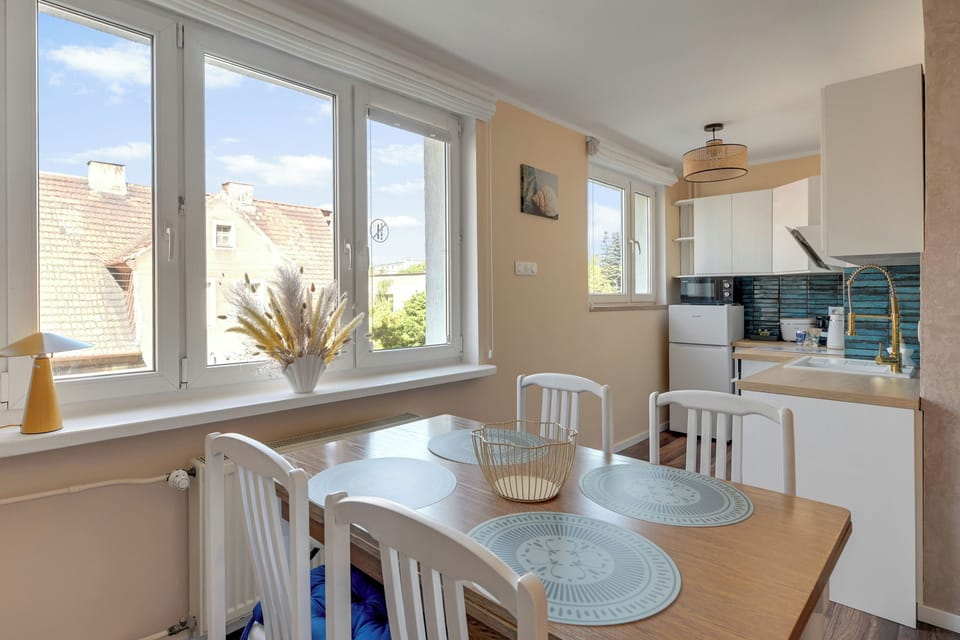 Comfort Apartment | Private kitchenette | Coffee/tea maker, electric kettle, toaster, highchair