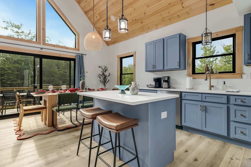 A chef's kitchen built for group cooking and easy mornings.