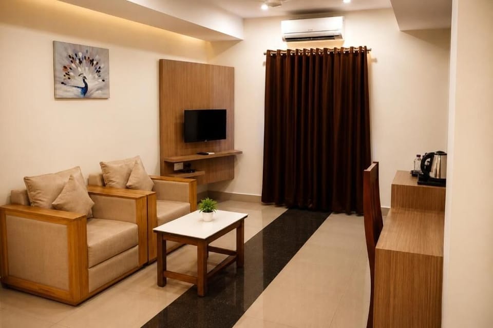 Suite | Living area