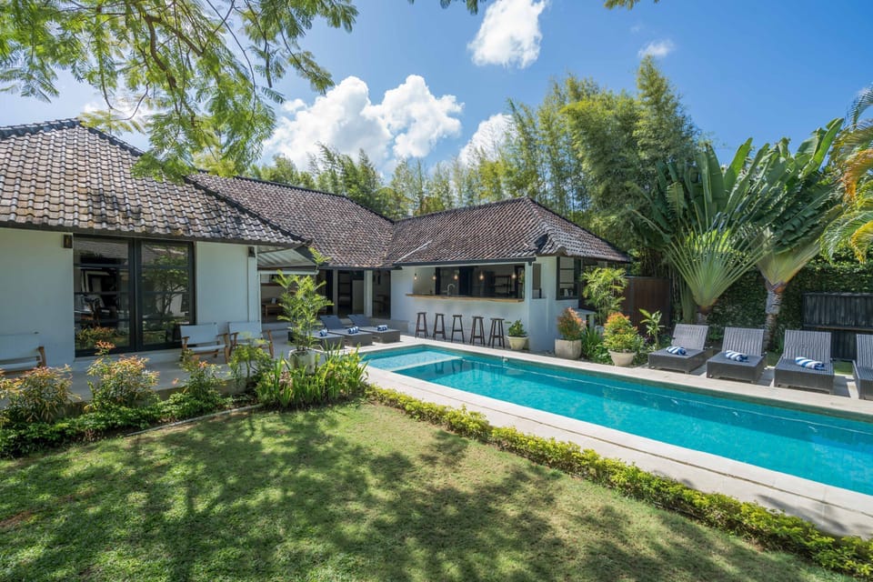 House | 10 bedrooms
