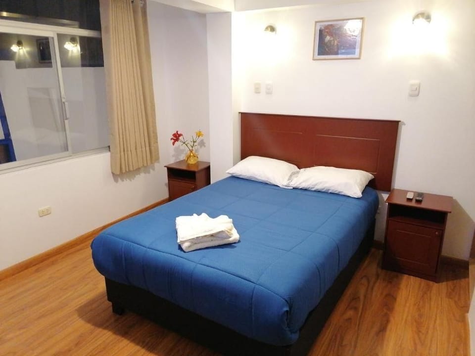 Standard Double Room | Soundproofing, WiFi (free), bed sheets