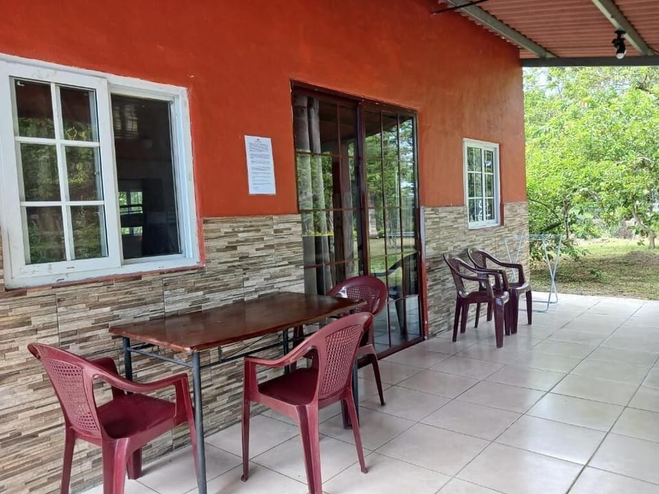 Economy Studio Suite, Pool View | Outdoor dining