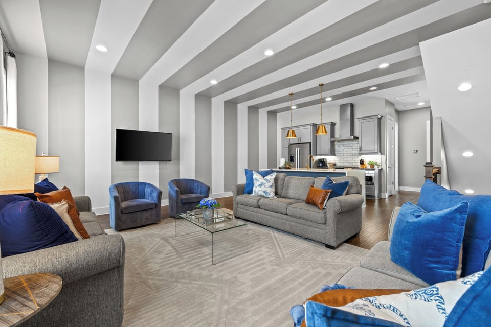Bring your favorite people and settle into a space made for connection.