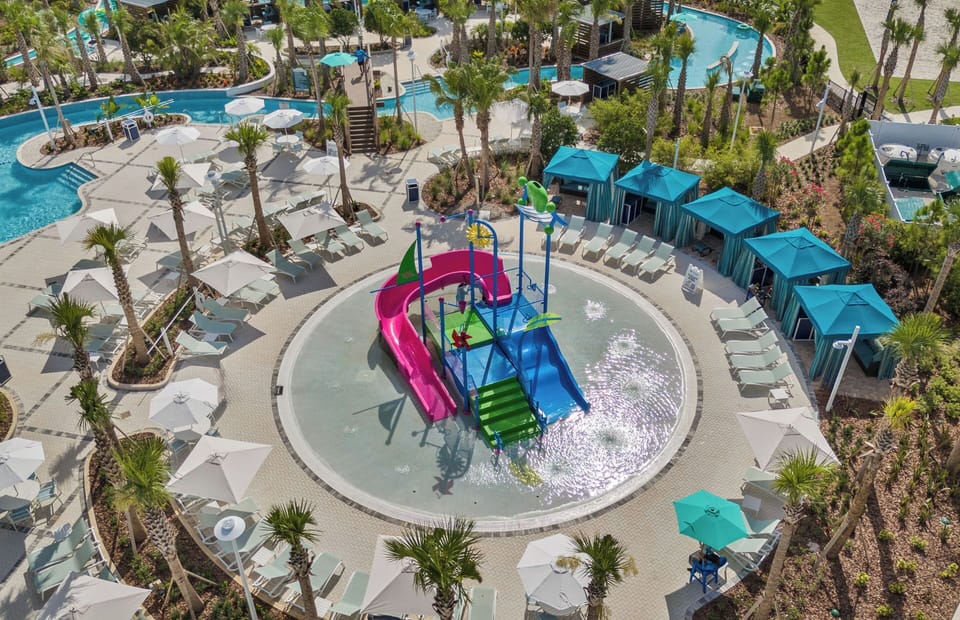 05-windsor-cay-kids-splash-area