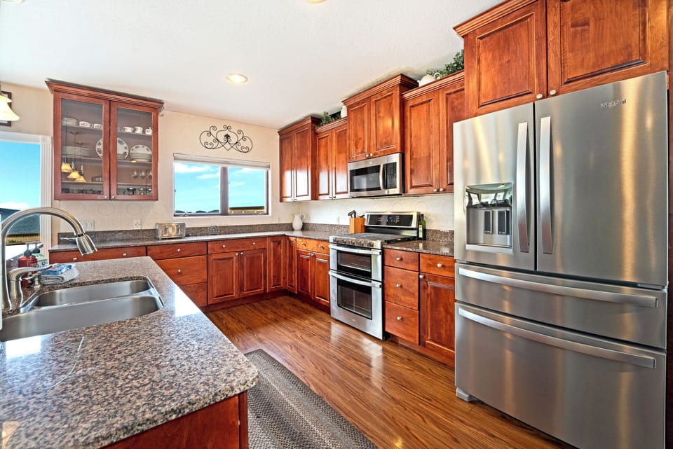 Full kitchen. | First Level