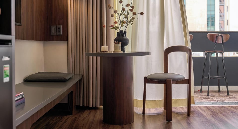 Deluxe Room, City View | In-room safe, desk, laptop workspace, blackout drapes