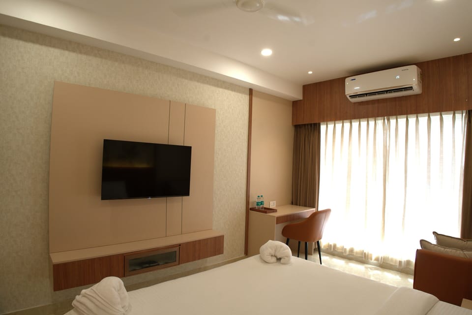 Standard Double Room | Iron/ironing board (on request), WiFi (free)