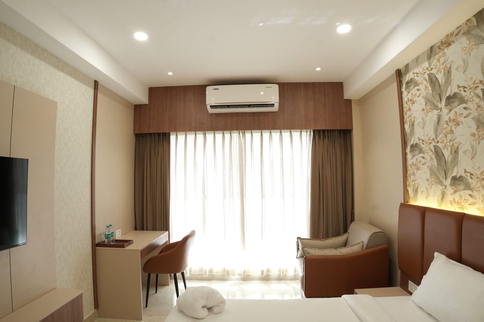 Standard Double Room | Iron/ironing board (on request), WiFi (free)