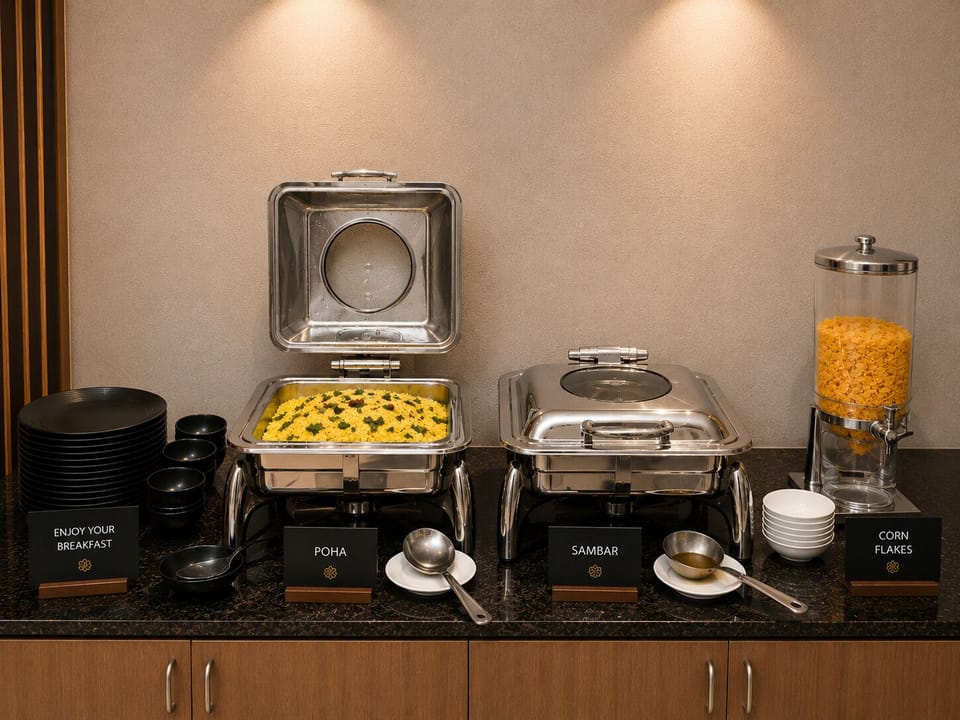 Free daily buffet breakfast