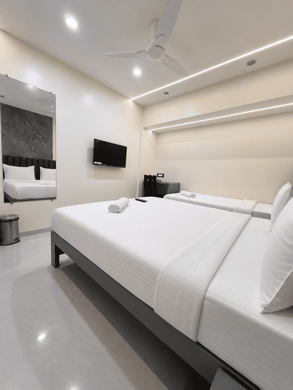 Deluxe Triple Room | WiFi (free)