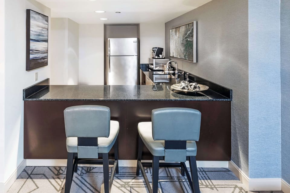 Suite, 1 King Bed (2 Rooms) | Premium bedding, in-room safe, desk, laptop workspace
