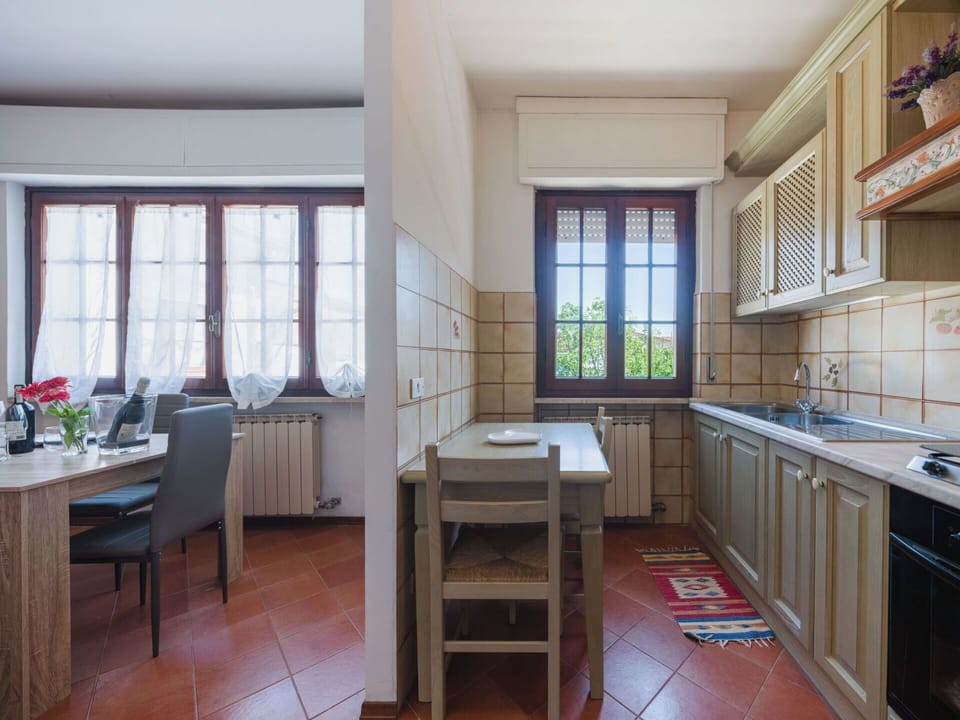 Furniture, Kitchen, Interior Design, Flooring, Kitchen Appliance, Wood, Ceiling, Cabinetry, Countertop, Floor