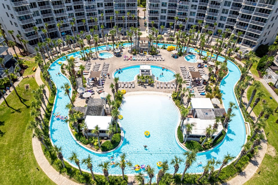 Studio | Pool | A heated pool