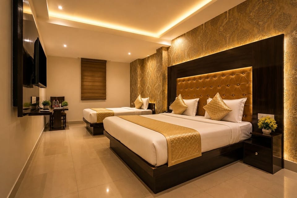 Classic Triple Room | Soundproofing, iron/ironing board (on request), WiFi (free)
