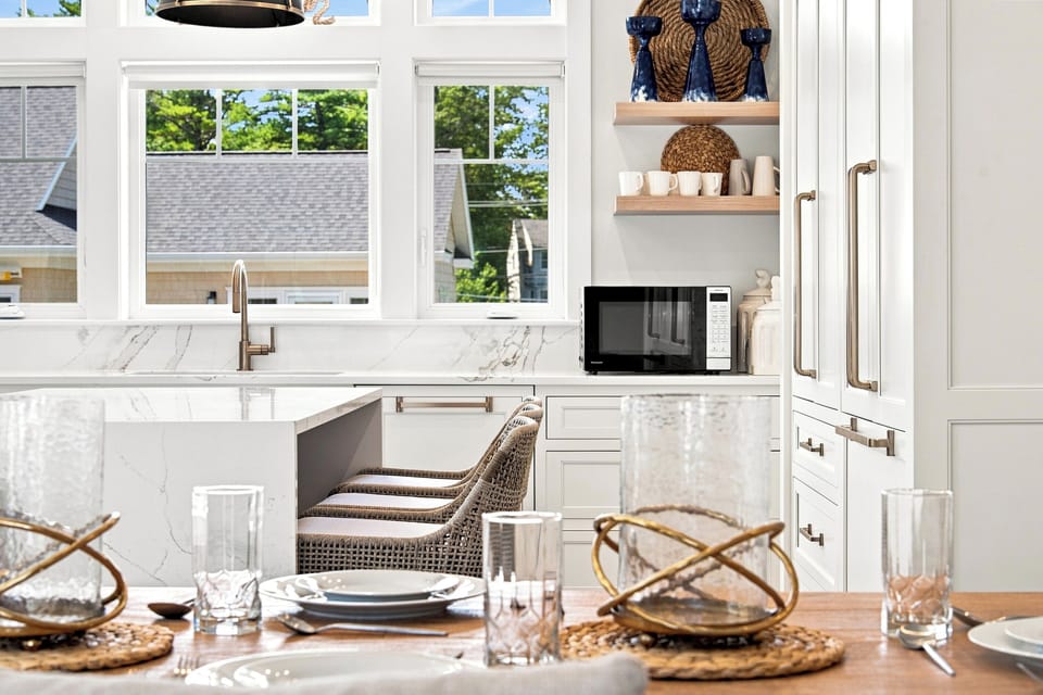 Thoughtful coastal details and an elegant dining setup create the perfect backdrop for memorable meals.