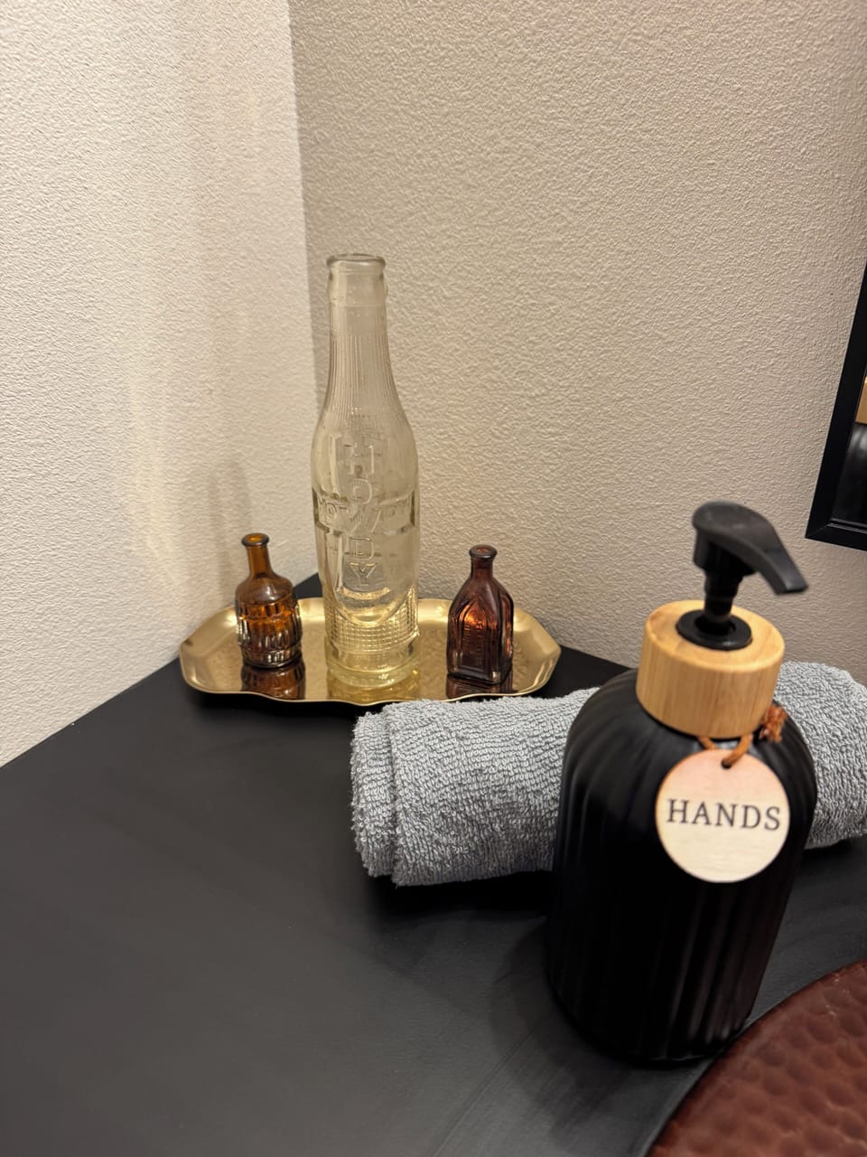 Bathroom amenities