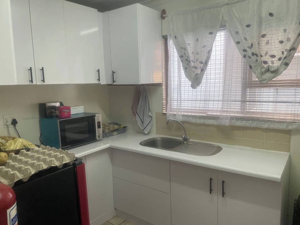 Apartment, 3 Bedrooms | Private kitchen