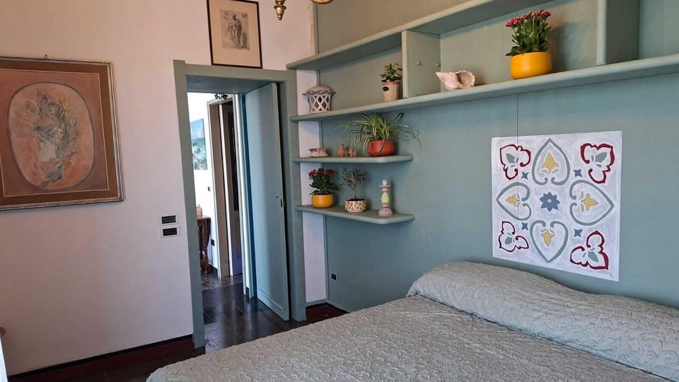 Apartment, Balcony, Ocean View | Blackout drapes, iron/ironing board, WiFi (free)