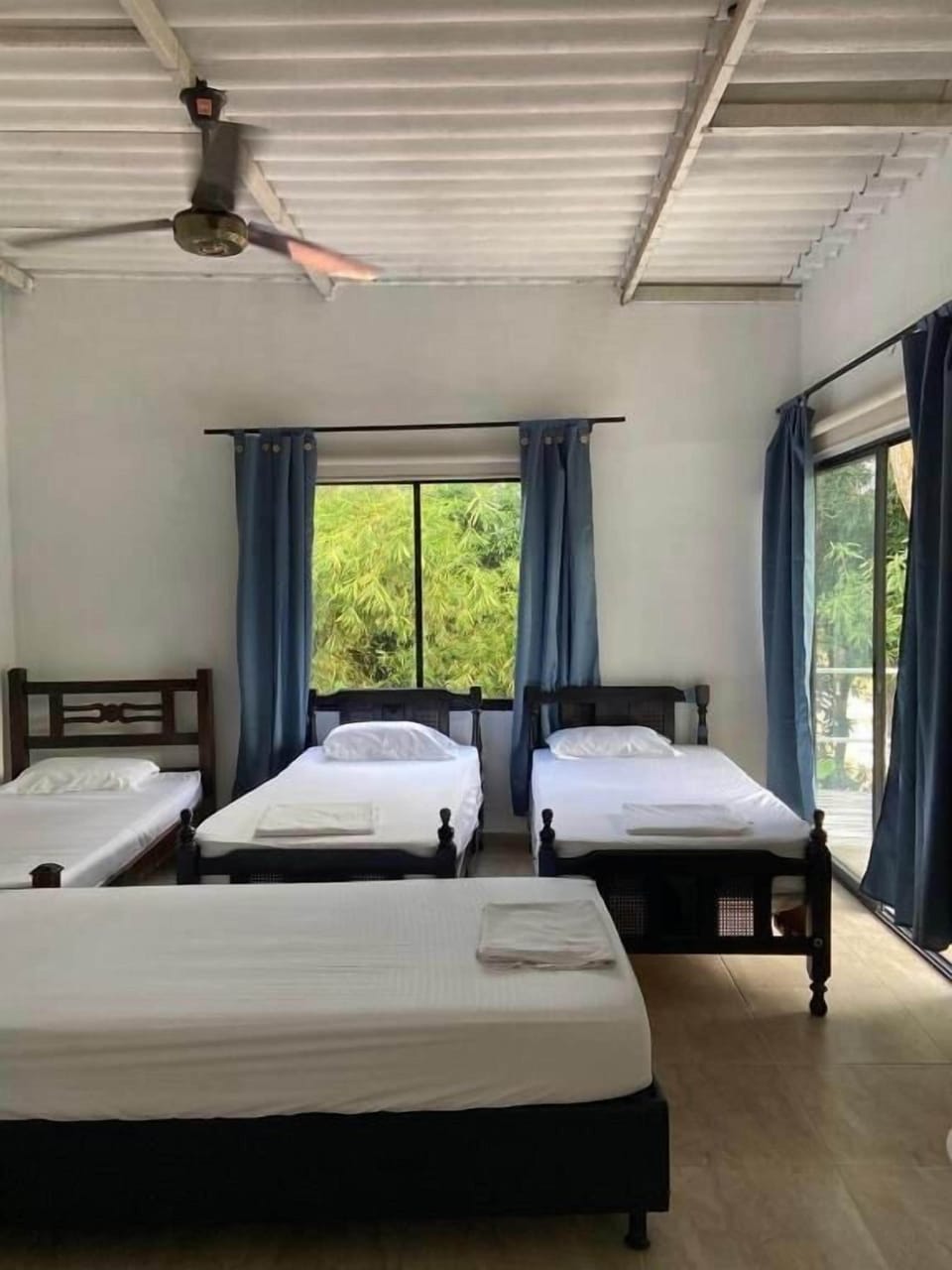 Standard Quadruple Room, Balcony, Garden View | WiFi (free)