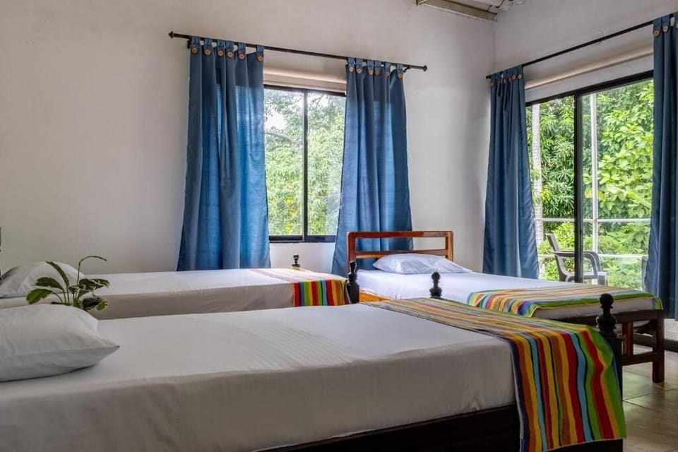 Standard Quadruple Room, Balcony, Garden View | WiFi (free)