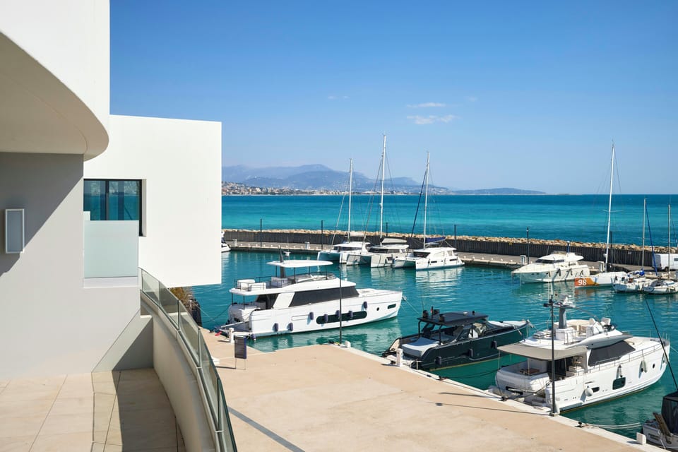 Marina