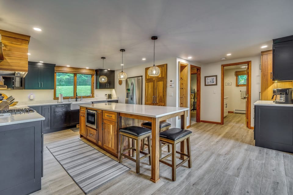 Kitchen | Open Floor Plan