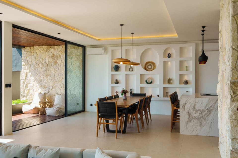 Deluxe Villa, 4 Bedrooms, Private Pool, Pool View | Dining