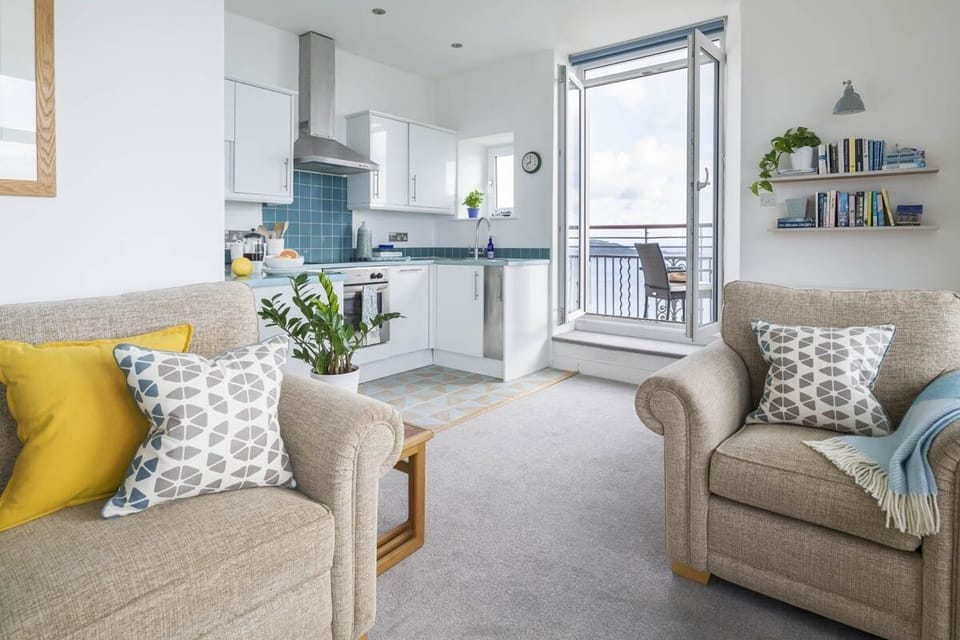 Kitchen with coastal views at Epic View apartment