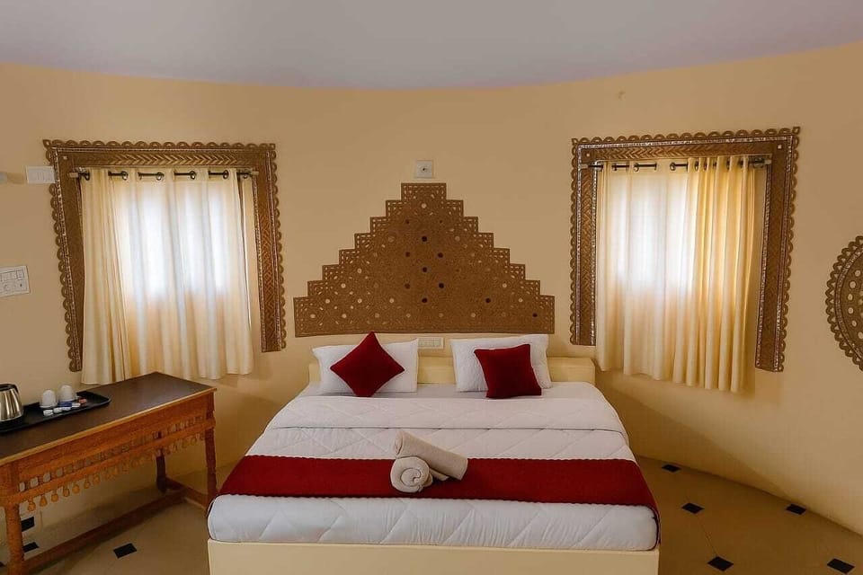 Deluxe Double Room, Garden View