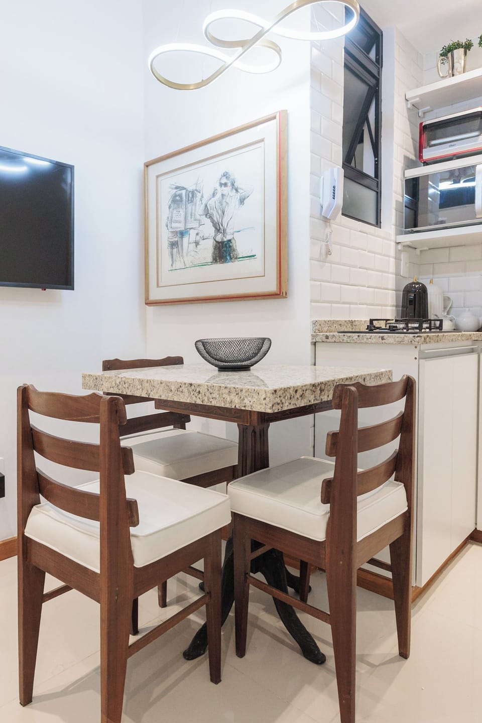 Apartment | Dining