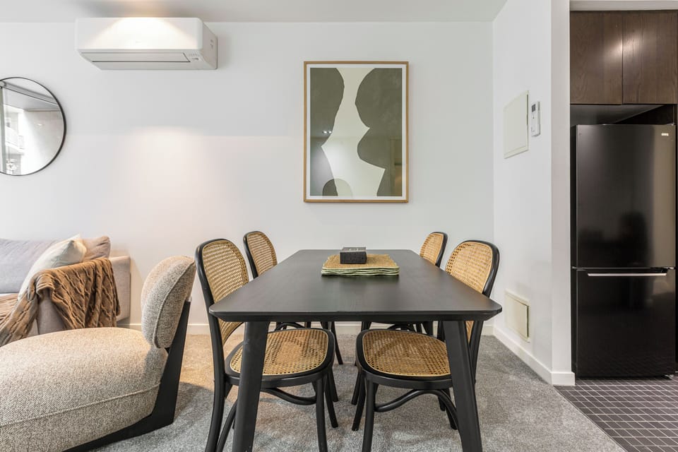 Gather around the dining area for home-cooked meals, takeaway favourites or tomorrow's sightseeing plans before heading into the city.