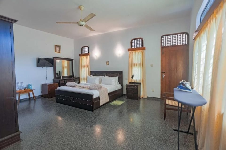 Superior Double Room, Patio, Garden View | WiFi (free)