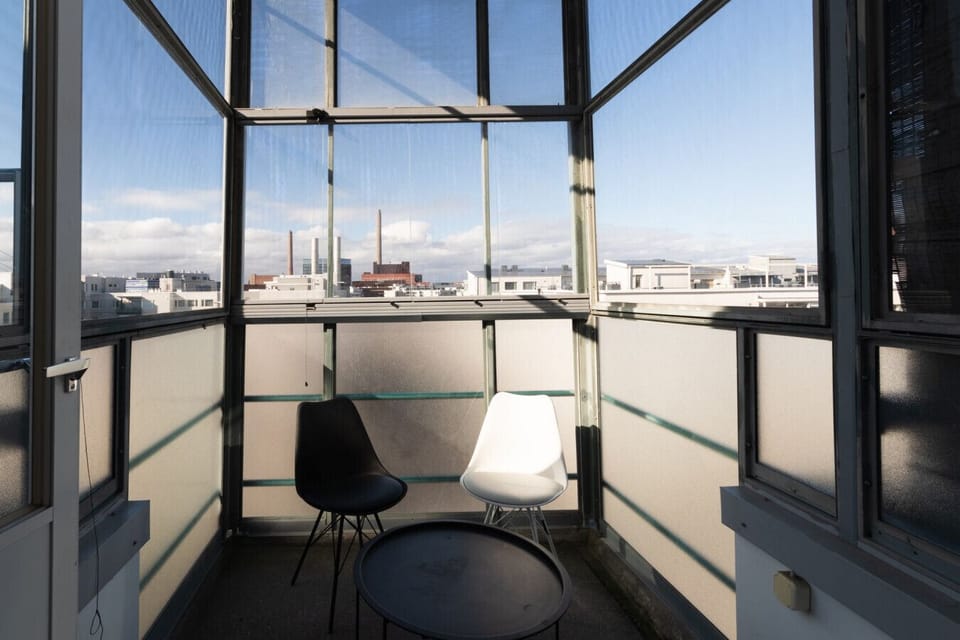 Upstairs balcony