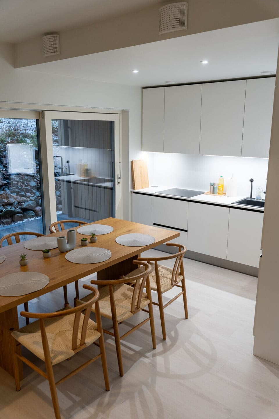Kitchen is fully equipped