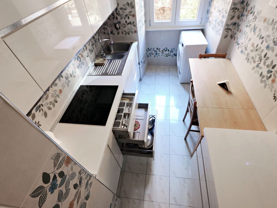 Shared fridge, shared microwave, electric kettle, toaster