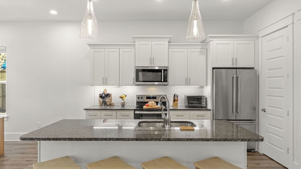 House (4 Bedrooms) | Interior