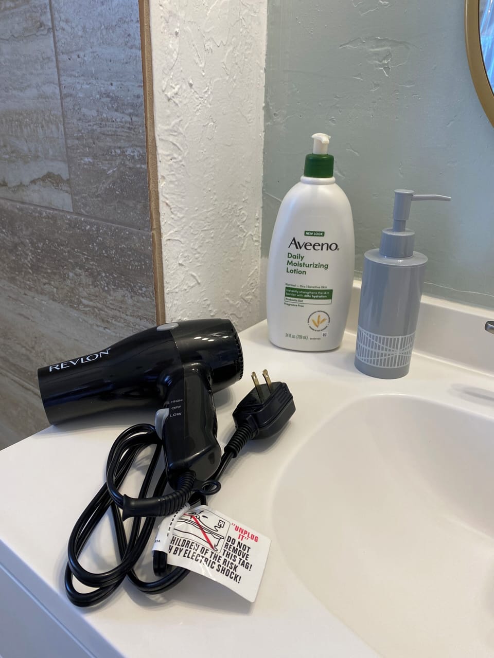 Bathroom amenities