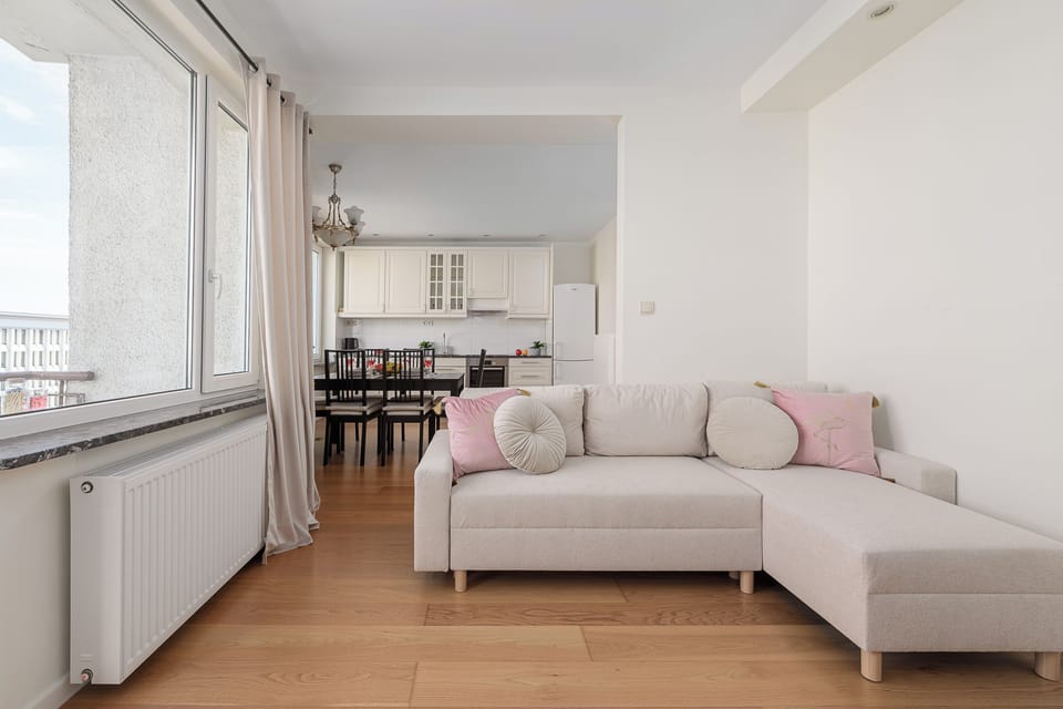 Superior Apartment, City View | Living area | 60-inch TV with satellite channels, pay movies