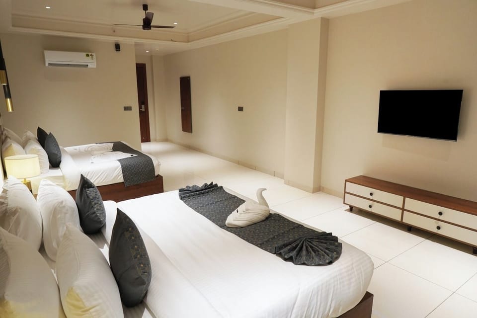 Family Room | WiFi (free)
