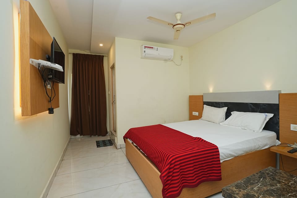 Classic Double Room