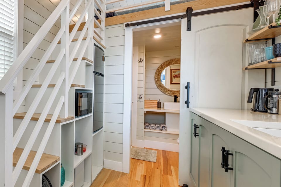 House (1 Bedroom) | Interior