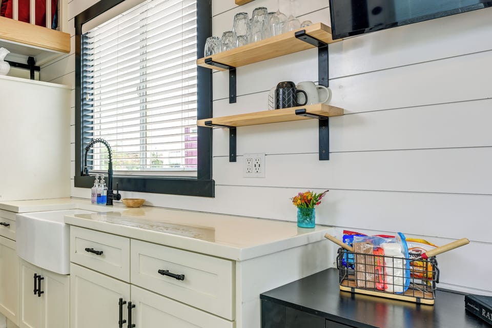 House (1 Bedroom) | Interior