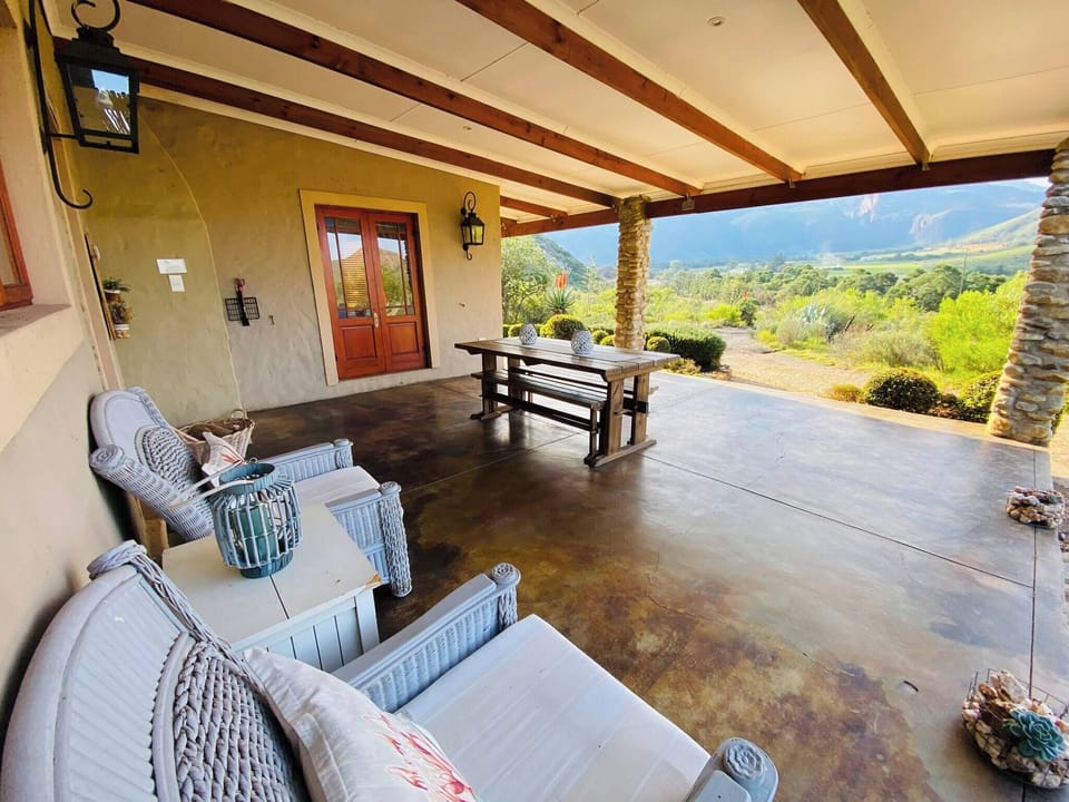 Villa, 1 Bedroom, Accessible, Balcony | Outdoor dining