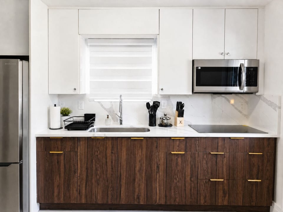 Luxury Apartment, Private Bathroom | Shared kitchen