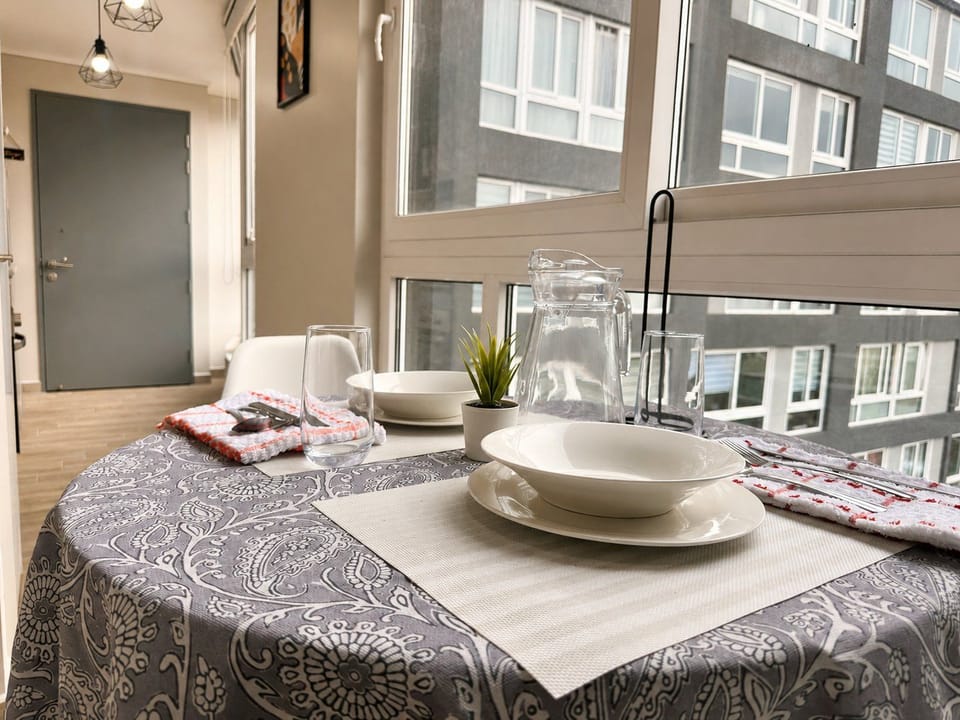 Studio | Dining