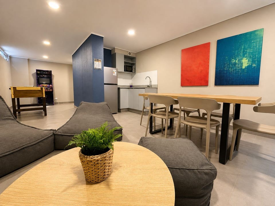 Studio | Interior