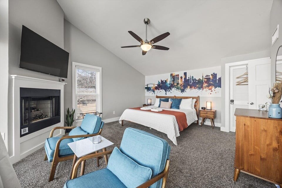Primary suite with its own sitting area