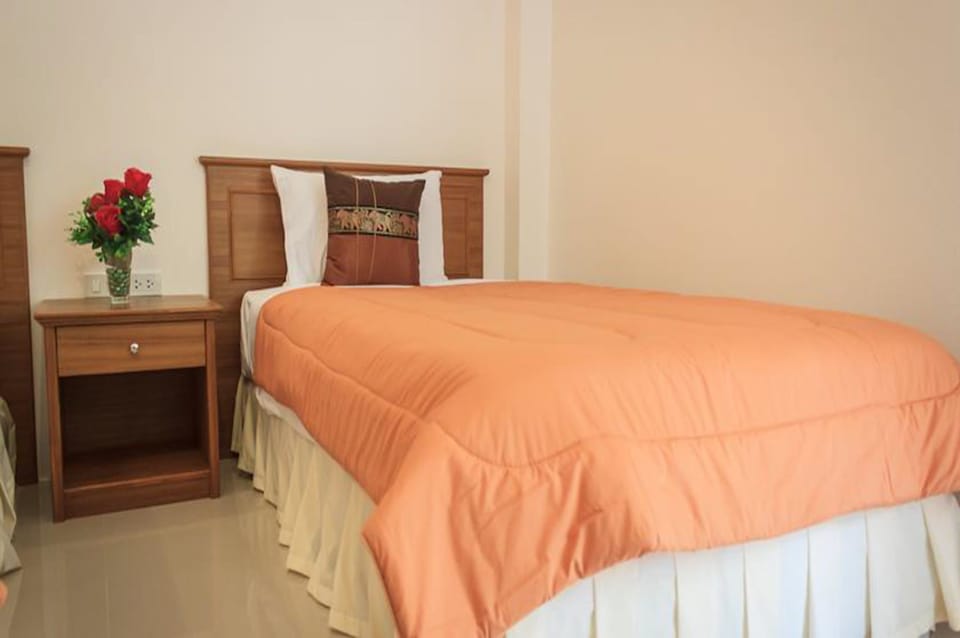 Deluxe Double Room | Desk, WiFi (free)