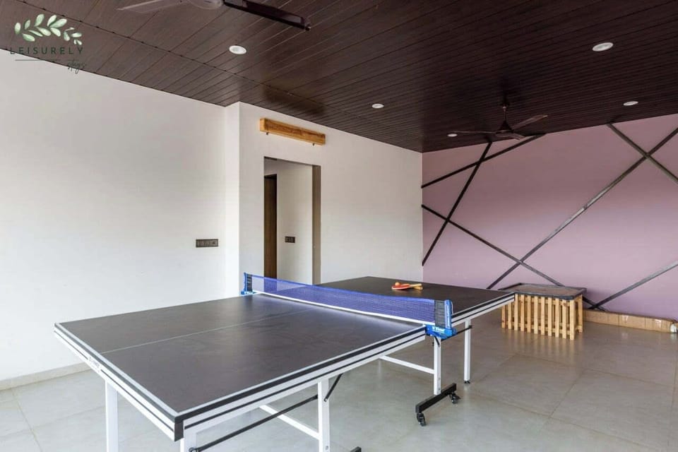 Villa, Balcony | Game room