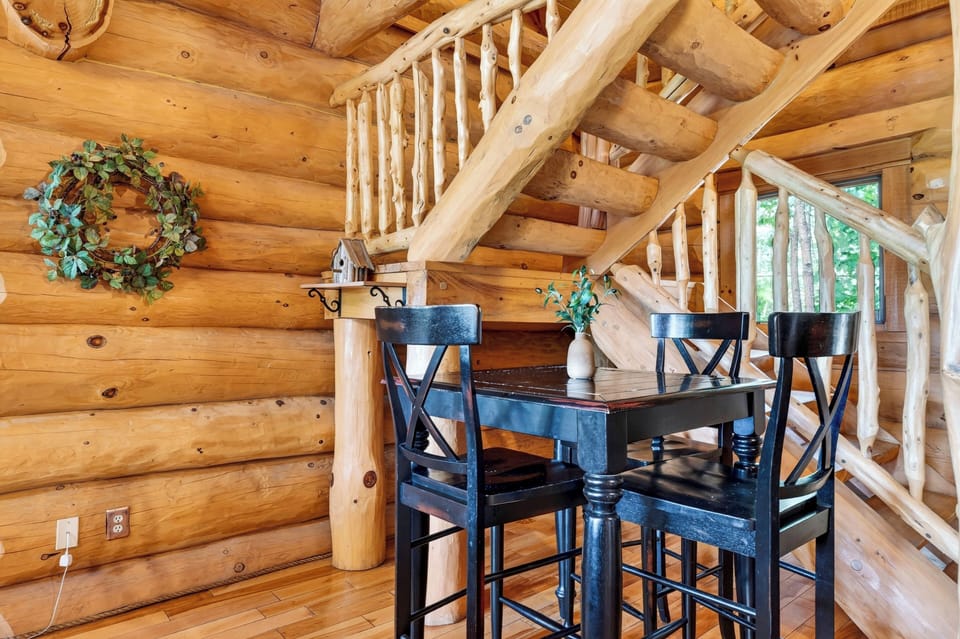 Dining nook.